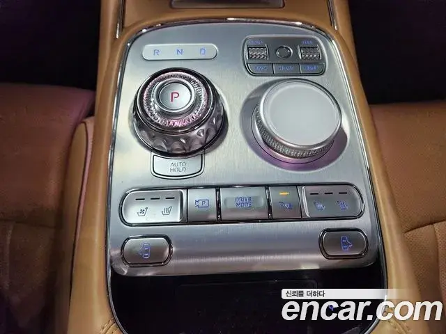 Genesis G90 2022 — Photo 7/20