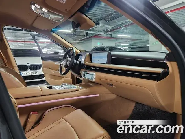 Genesis G90 2022 — Photo 8/20
