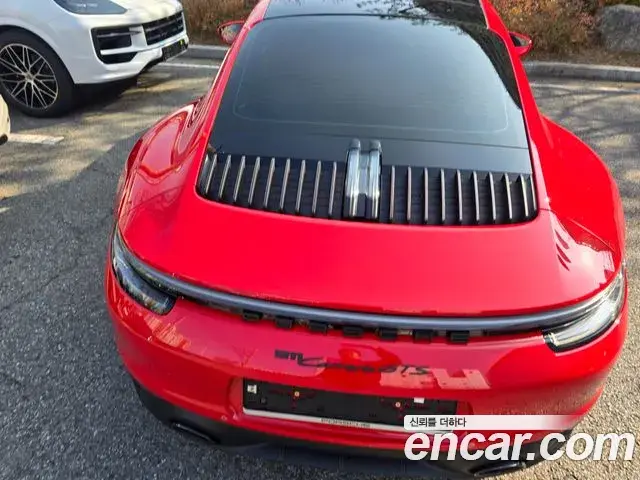 Porsche 911 2024 — ფოტო 19/20