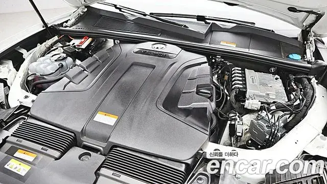 Volkswagen Touareg 2023 — Photo 13/20