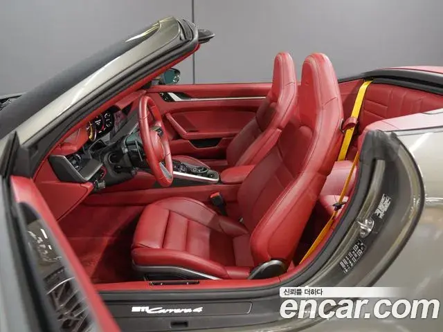 Porsche 911 2021 — Photo 20/20