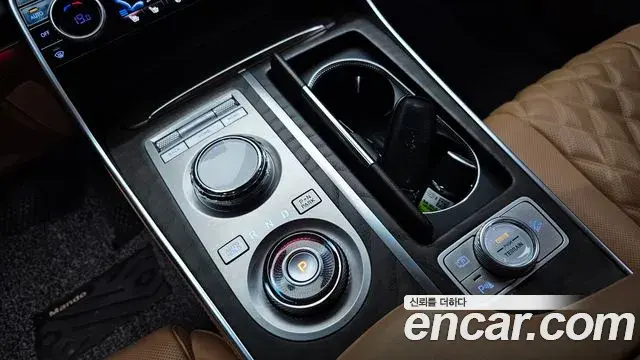 Genesis GV80 2023 — Şəkil 19/35