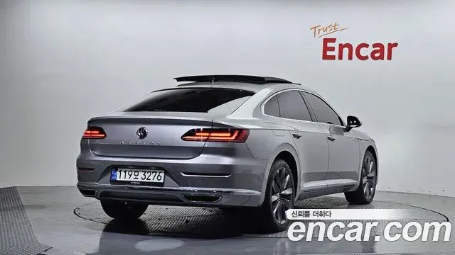 Volkswagen Arteon 2020 — Photo 25/37