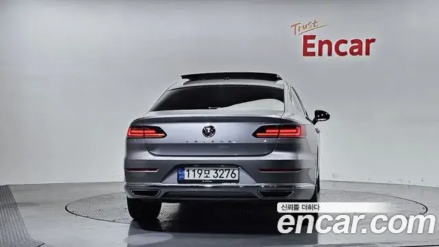 Volkswagen Arteon 2020 — Photo 27/37