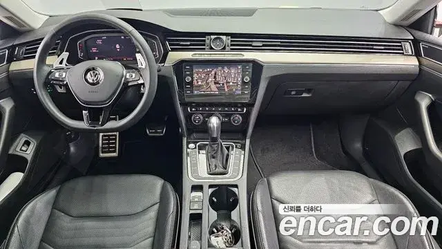 Volkswagen Arteon 2020 — Photo 10/37