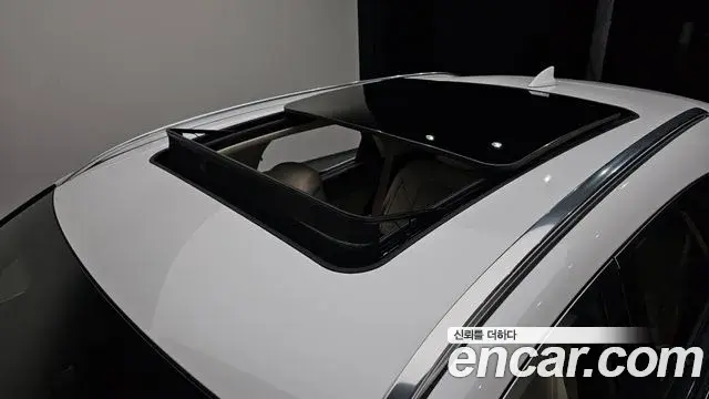 Genesis GV70 2024 — Photo 2/33