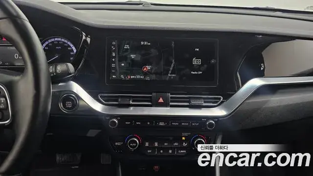 Kia Niro 2021 — Photo 24/30
