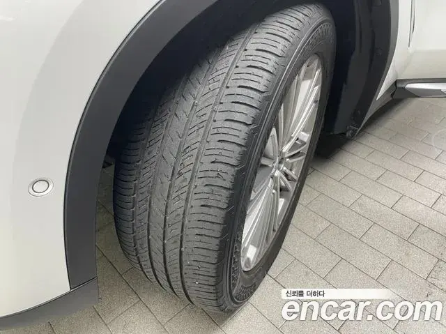BMW X3 2021 — Şəkil 28/32