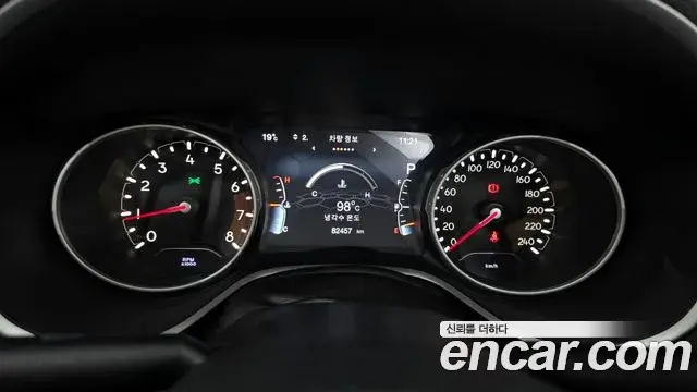 Jeep Compass 2019 — Şəkil 6/20