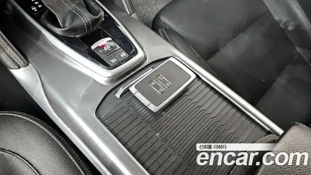 Renault Samsung QM6 2021 — ფოტო 14/27
