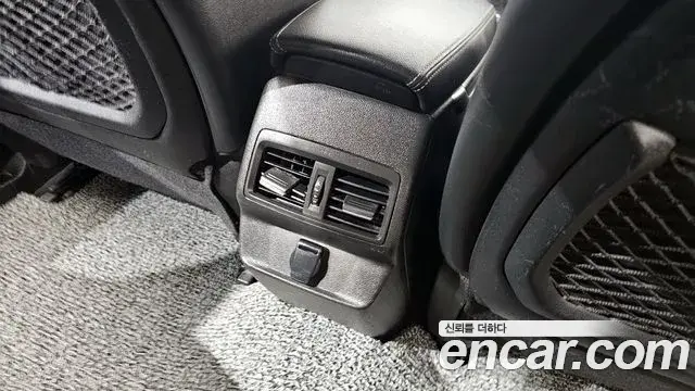 Renault Samsung QM6 2021 — ფოტო 19/27