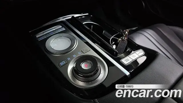 Genesis Electrified G80 2021 — Фото 9/20