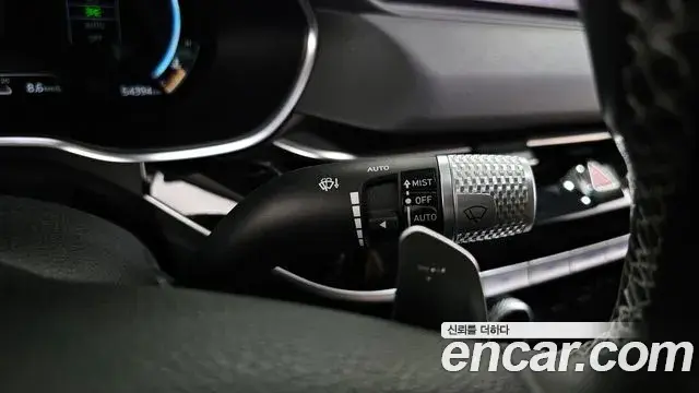 Genesis G80 2021 — Şəkil 28/33