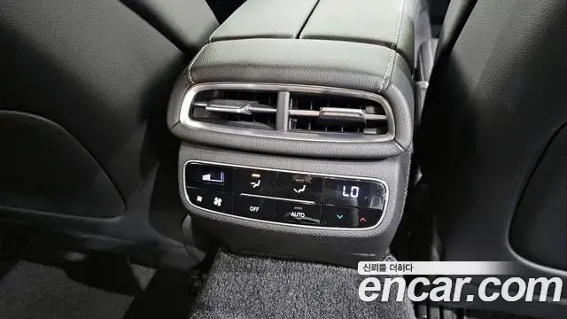 Genesis G80 2021 — Şəkil 13/33