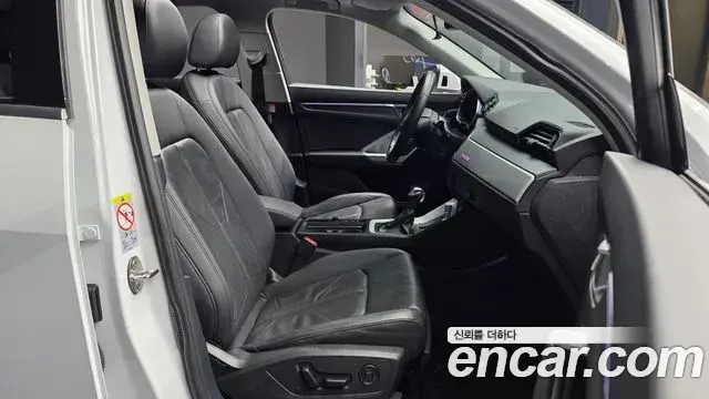 Audi Q3 2023 — Şəkil 21/30