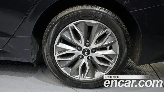Kia K5 2020 — Şəkil 5/33