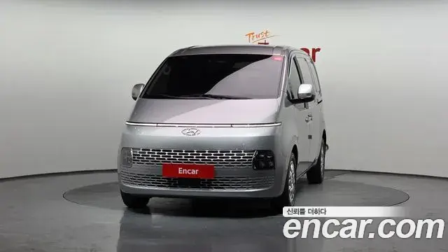 Hyundai Staria 2022 — Фото 3/20