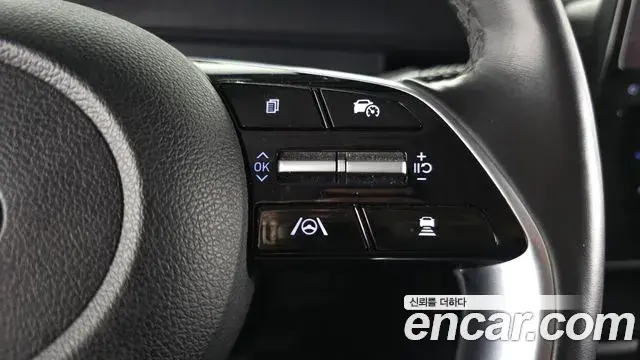 Hyundai Staria 2022 — Фото 17/20