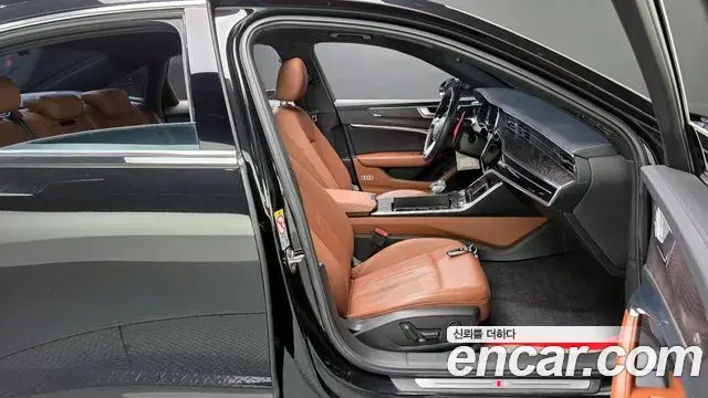 Audi A6 2020 — Şəkil 14/34