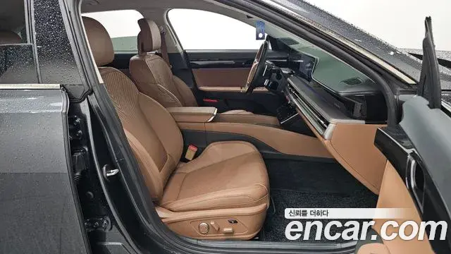 Hyundai Grandeur Hybrid 2023 — ფოტო 11/20