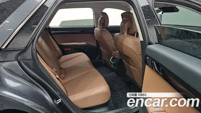Hyundai Grandeur Hybrid 2023 — ფოტო 13/20