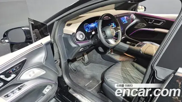 Mercedes-Benz EQS 2022 — Photo 9/36