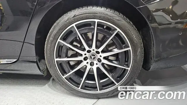 Mercedes-Benz EQS 2022 — Photo 26/36