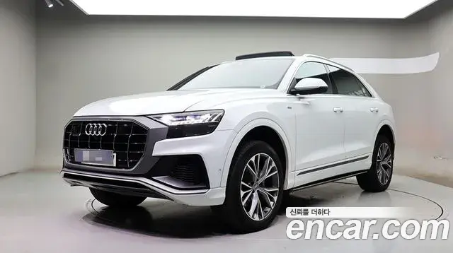 Audi Q8 2020 — ფოტო 7/20