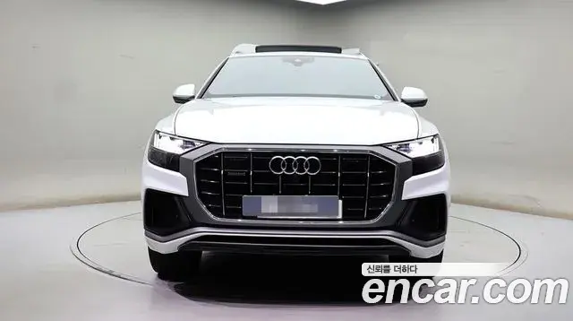Audi Q8 2020 — ფოტო 10/20