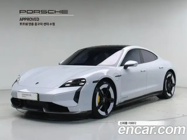 Porsche Taycan 2025 — Photo 11/20