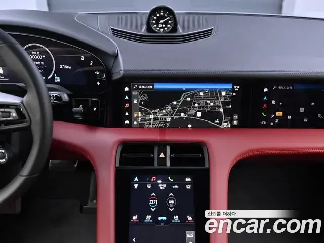 Porsche Taycan 2025 — Photo 16/20
