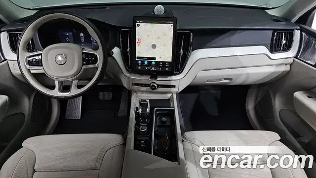 Volvo XC60 2025 — Фото 7/20