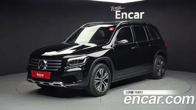 Mercedes-Benz GLB-Class 2024 — Photo 6/31