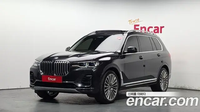 BMW X7 2022 — ფოტო 6/34