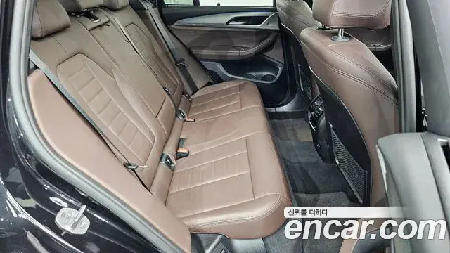 BMW X3 2021 — Şəkil 13/33