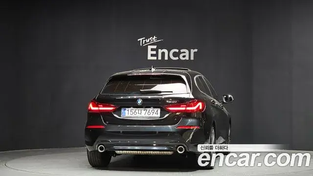 BMW 1 Series 2024 — Şəkil 20/31