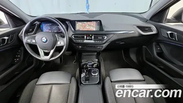 BMW 1 Series 2024 — Şəkil 13/31