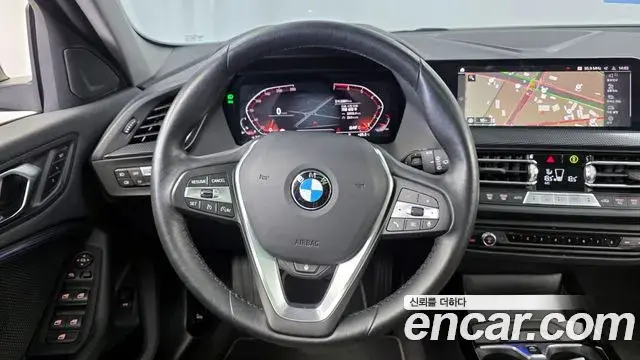 BMW 1 Series 2024 — Şəkil 23/31