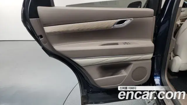 Genesis GV80 2022 — Şəkil 20/39