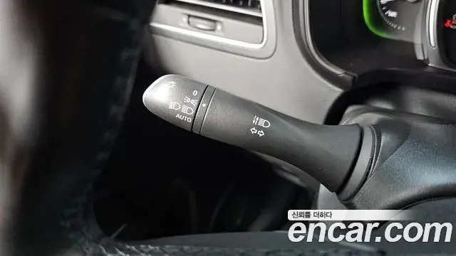 Renault Samsung QM6 2021 — Şəkil 27/33