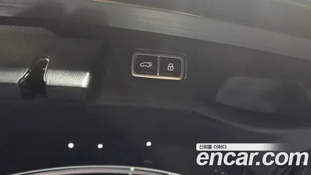 Kia Sorento 2023 — Şəkil 9/36