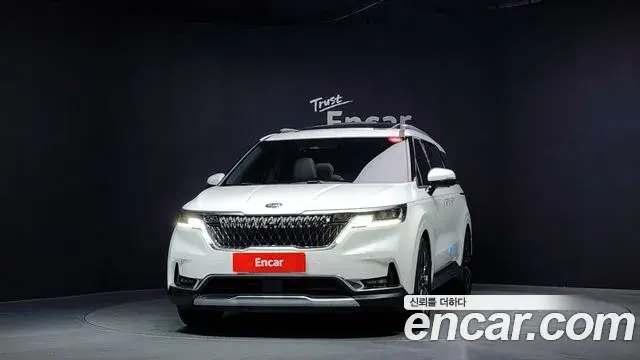 Kia Carnival 2021 — Şəkil 18/34