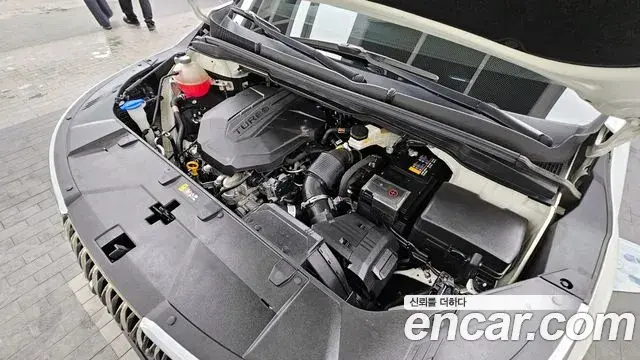 Kia Carnival 2021 — Şəkil 13/34