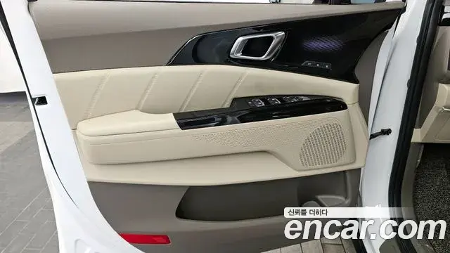 Kia Carnival 2021 — Şəkil 10/34