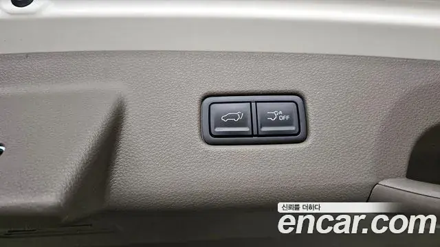 Kia Carnival 2021 — Şəkil 25/34