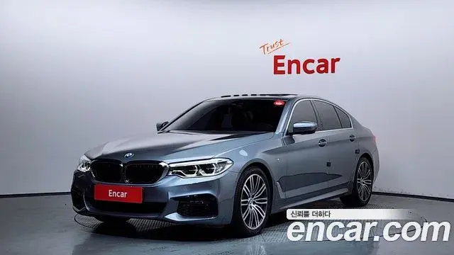 BMW 5 Series 2019 — Фото 1/20