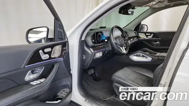 Mercedes-Benz GLE-Class 2022 — Фото 10/20