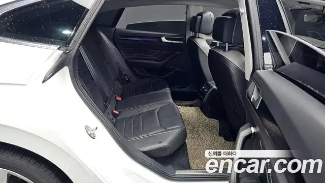 Volkswagen Arteon 2022 — ფოტო 18/35