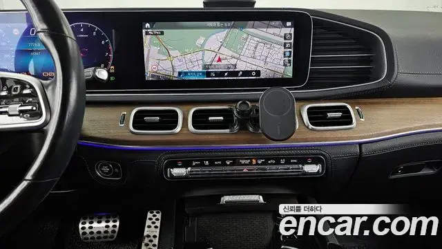 Mercedes-Benz GLE-Class 2019 — Фото 14/20