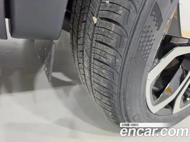 Renault Samsung Arkana 2025 — Фото 18/20